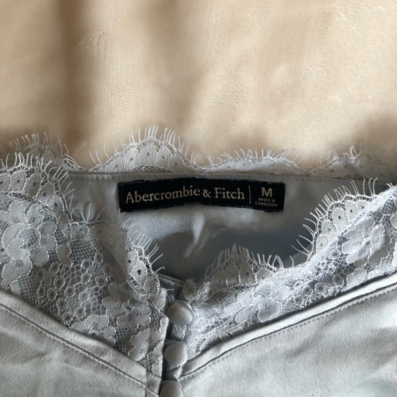 Abercrombie&Fitch baby blue silky top - Picture 3 of 3
